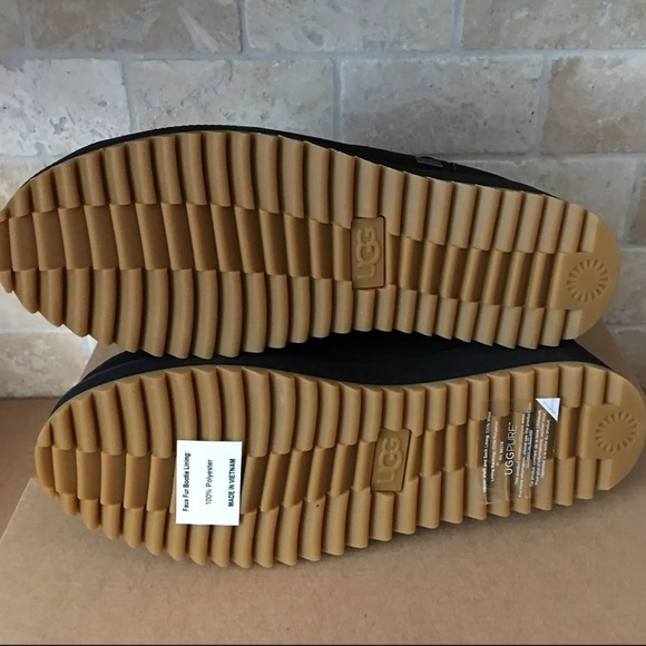 Ridge Short Waterproof Puffer Winter Snow Boots - Picture 4 of 4